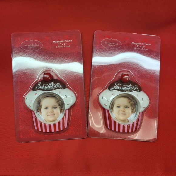 Magnetic Refrigerator Picture Frame Cupcake St Nicholas Square Set of 2 - Picture 8 of 10